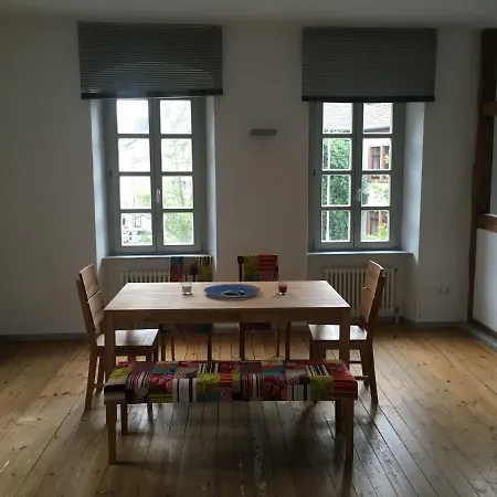 Kaiserslautern Apartment *